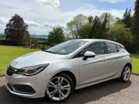 Used Vauxhall Astra SRi 110 HP (80 kW) 2017 Silver Hatchback