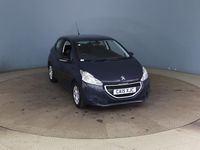 Usado Peugeot 208 Access 110 HP (80 kW) 2015 Cinzento Citadino