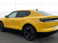 Used Ford Capri Premium 210 kW (286 HP) 2025 Yellow SUV