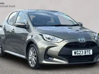Used Toyota Yaris 116 HP (85 kW) 2023 Titan bronze Hatchback