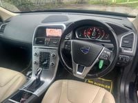 Used Volvo XC60 SE 190 HP (139 kW) 2017 Blue SUV