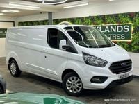 Used Ford Transit Custom Limited 130 HP (95 kW) 2021 White Van