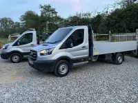Usado Ford Transit Premium 130 HP (95 kW) 2023 Prateado Cabrios