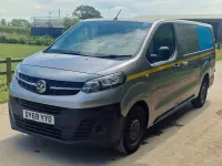 Used Vauxhall Vivaro Edition 100 HP (73 kW) 2019 Grey MPV