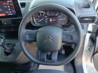 Used Citroën Berlingo 99 HP (72 kW) 2023 White MPV