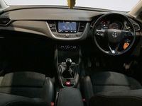Used Vauxhall Grandland X SRi 130 HP (95 kW) 2020 SUV