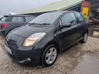 Used Toyota Yaris 85 HP (62 kW) 2006 Black Hatchback