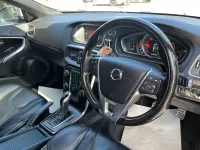 Gebraucht Volvo V40 R-Design Pro 190 PS (139 kW) 2017 Schwarz Kleinwagen