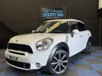 Used Mini Cooper S 2010 White Hatchback