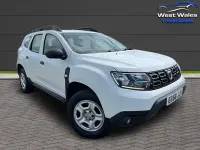 Used Dacia Duster Essentiel 114 HP (83 kW) 2019 White SUV