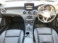 Used Mercedes A180 Executive 109 HP (80 kW) 2016 Blue Hatchback