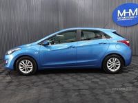 Begagnad Hyundai i30 SE 2017 Blå Halvkombi