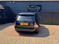 Used Land Rover Range Rover Vogue SE 339 HP (249 kW) 2016 Black SUV