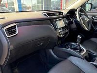 Used Nissan X-Trail Tekna 163 HP (119 kW) 2017 Grey SUV