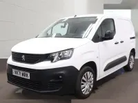 Used Peugeot Partner 131 HP (96 kW) 2022 White MPV