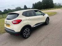 Used Renault Captur Dynamique 2015 Cream SUV
