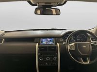 Used Land Rover Discovery Sport SE 180 HP (132 kW) 2019 White SUV