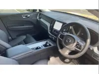 Used Volvo XC60 Plus 250 HP (183 kW) 2025 Grey SUV