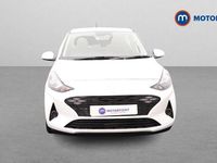 Used Hyundai i10 Advanced 63 HP (46 kW) 2025 White Hatchback