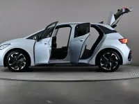 Used Cupra Born e-Boost 169 kW (231 HP) 2025 Silver Hatchback