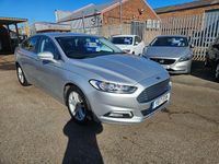Begagnad Ford Mondeo Zetec 150 HK (110 kW) 2017 Silver Halvkombi