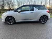 Usado Citroën DS3 110 HP (80 kW) 2011 Prateado Citadino