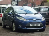 Usado Ford Fiesta Zetec 94 HP (69 kW) 2009 Azul Citadino