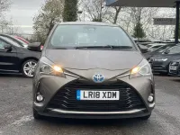 Used Toyota Yaris 100 HP (73 kW) 2018 Bronze Hatchback