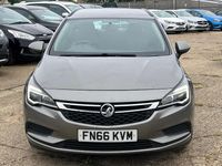 Used Vauxhall Astra Design Edition 110 HP (80 kW) 2016 Grey Estate