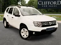 Used Dacia Duster Ambiance 110 HP (80 kW) 2016 White SUV
