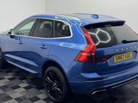 Used Volvo XC60 R-Design Pro 407 HP (299 kW) 2017 Blue SUV