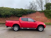 Used Mitsubishi L200 176 HP (129 kW) 2014 Red Pickup