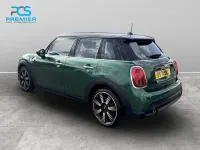 Used Mini Cooper Exclusive 134 HP (98 kW) 2021 British racing green iv Hatchback