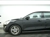 Used Ford Focus Zetec 120 HP (88 kW) 2019 Black Hatchback