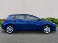 Used Toyota Auris Hybrid 136 HP (100 kW) 2019 Blue Hatchback