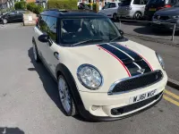 Used Mini Cooper Clubman 2011 White Estate