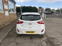 Used Hyundai i30 Active 2012 White Hatchback