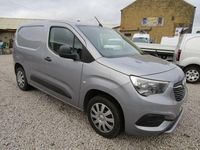Used Vauxhall Combo Sportive 100 HP (73 kW) 2019 Grey MPV
