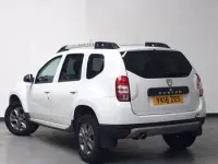 Used Dacia Duster Lauréate 125 HP (91 kW) 2016 White SUV