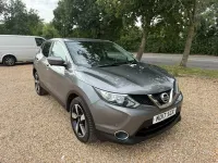 Used Nissan Qashqai N-Connecta 115 HP (84 kW) 2017 Grey SUV