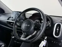 Used Kia Picanto X-Line 67 HP (49 kW) 2022 White Hatchback