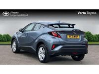 Usado Toyota C-HR 122 HP (89 kW) 2021 Cinzento SUV