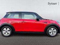 Used Mini Cooper Classic 134 HP (98 kW) 2023 Red Hatchback