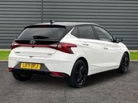 Used Hyundai i20 Ultimate 100 HP (73 kW) 2021 White Hatchback