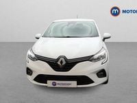 Used Renault Clio V Version S 101 HP (74 kW) 2020 White Hatchback