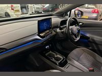 Usado VW ID.5 Pro 127 kW (174 HP) 2023 Branco SUV