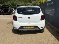 Used Dacia Sandero Stepway Ambiance 90 HP (66 kW) 2016 White Hatchback