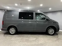 Używany VW Transporter Highline 150 KM (110 kW) 2023 Szary Van