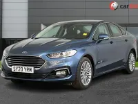 Usado Ford Mondeo Titanium 187 HP (137 kW) 2020 Azul Sedan