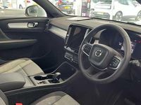 Used Volvo XC40 Core 161 HP (118 kW) 2026 SUV